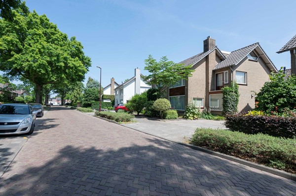 Medium property photo - Eikenlaan 9, 4731 CP Oudenbosch